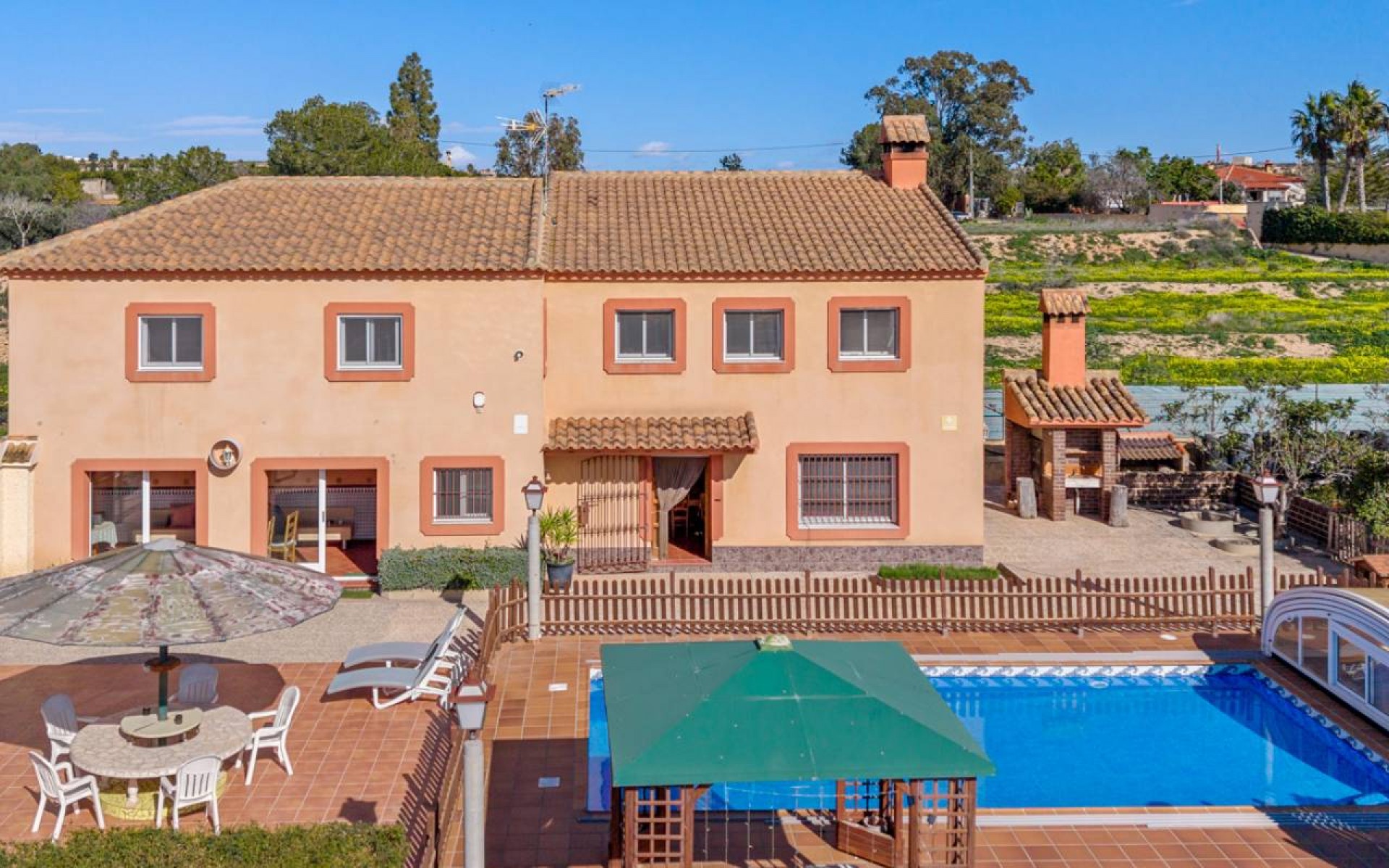 Resale - Country House - Los Montesinos