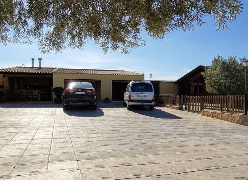 Resale - Country House - Orihuela