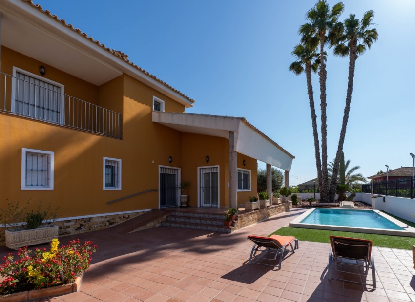 Resale - Country House - Orihuela