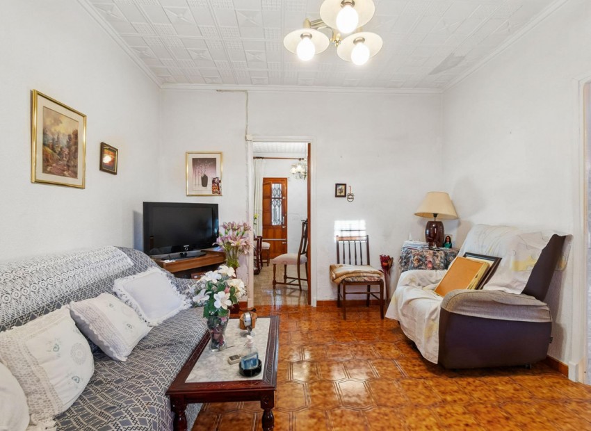 Resale - Country House - Orihuela