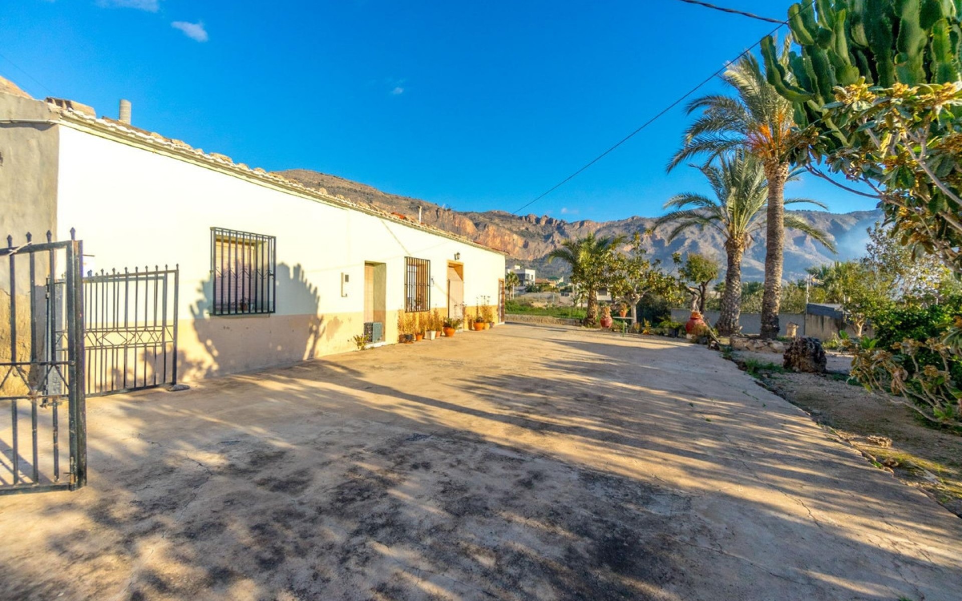Resale - Country House - Orihuela