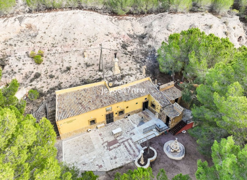 Resale - Country House - Pinoso - Pinoso Centro