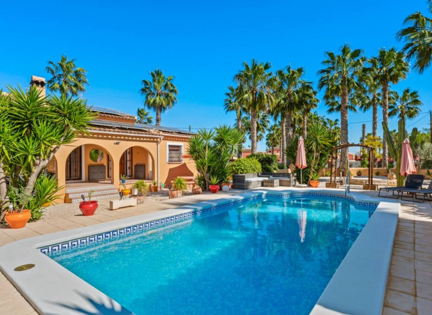 Resale - Country House - Rafal - rafal