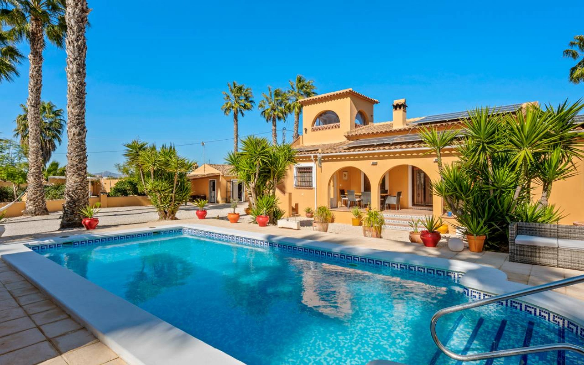 Resale - Country House - Rafal - rafal