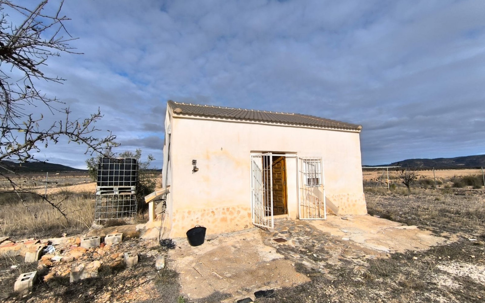 Resale - Country House - Yecla - Yecla Centro
