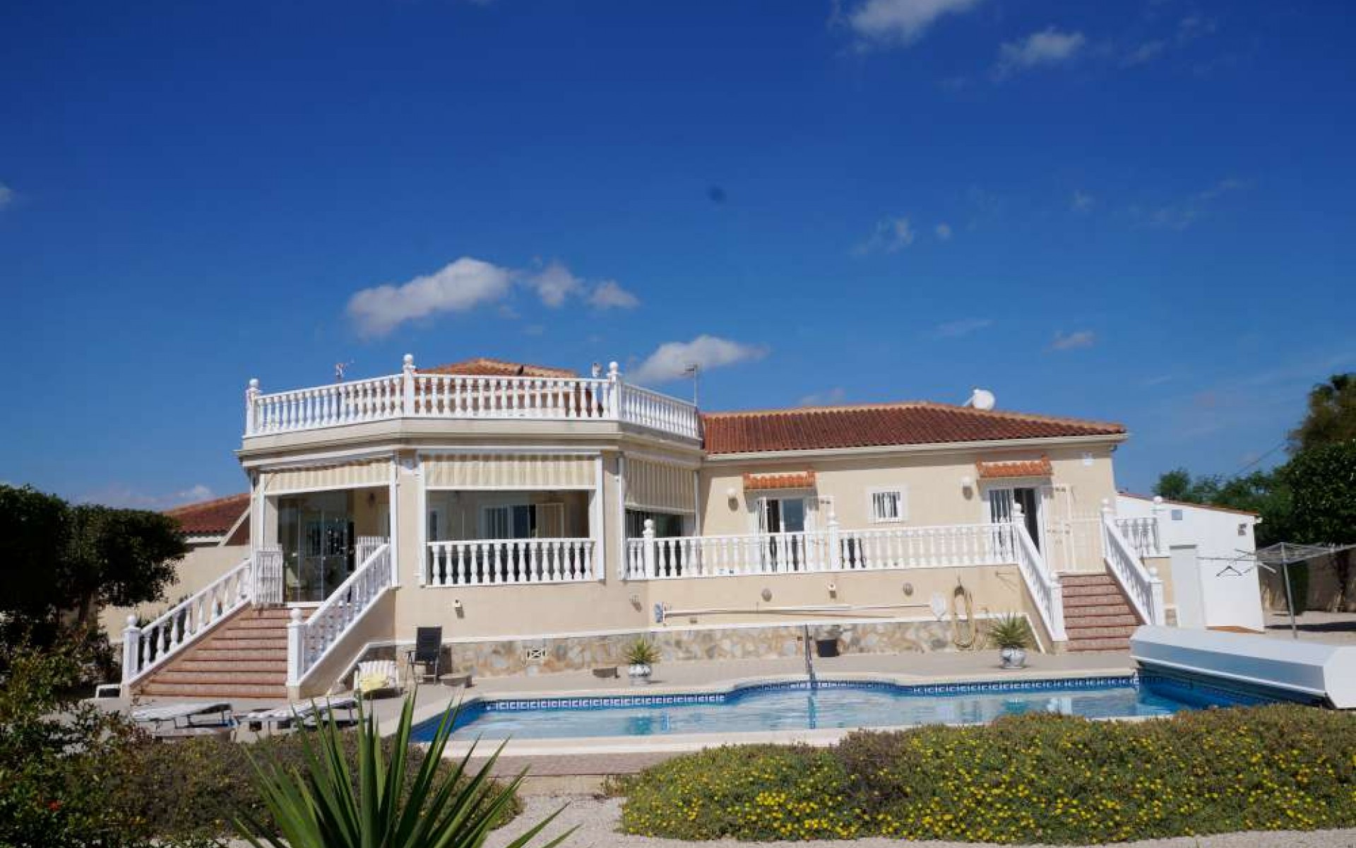 Resale - Finca Country Property - Catral