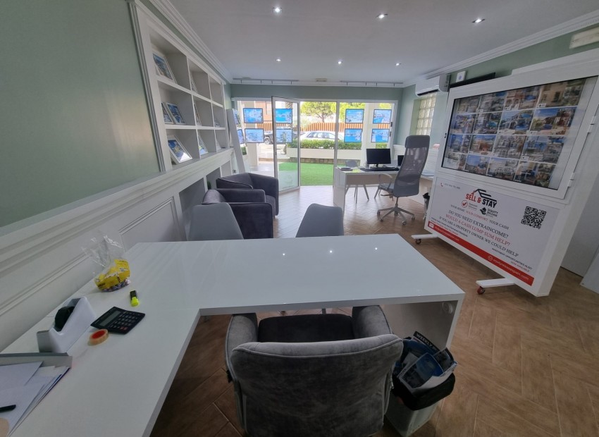 Resale - Land - Cabo Roig