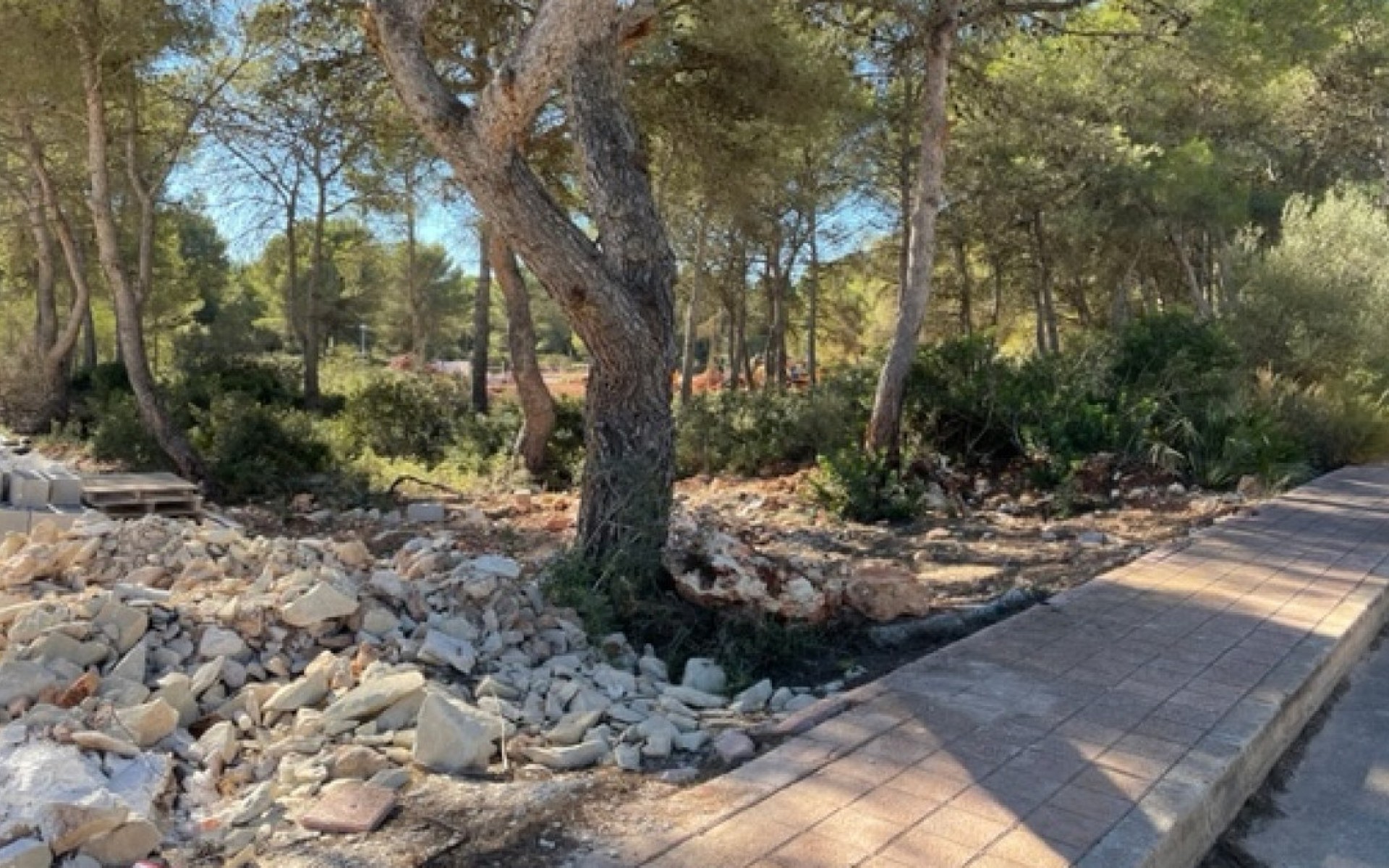 Resale - Land - Villajoyosa - La Cala