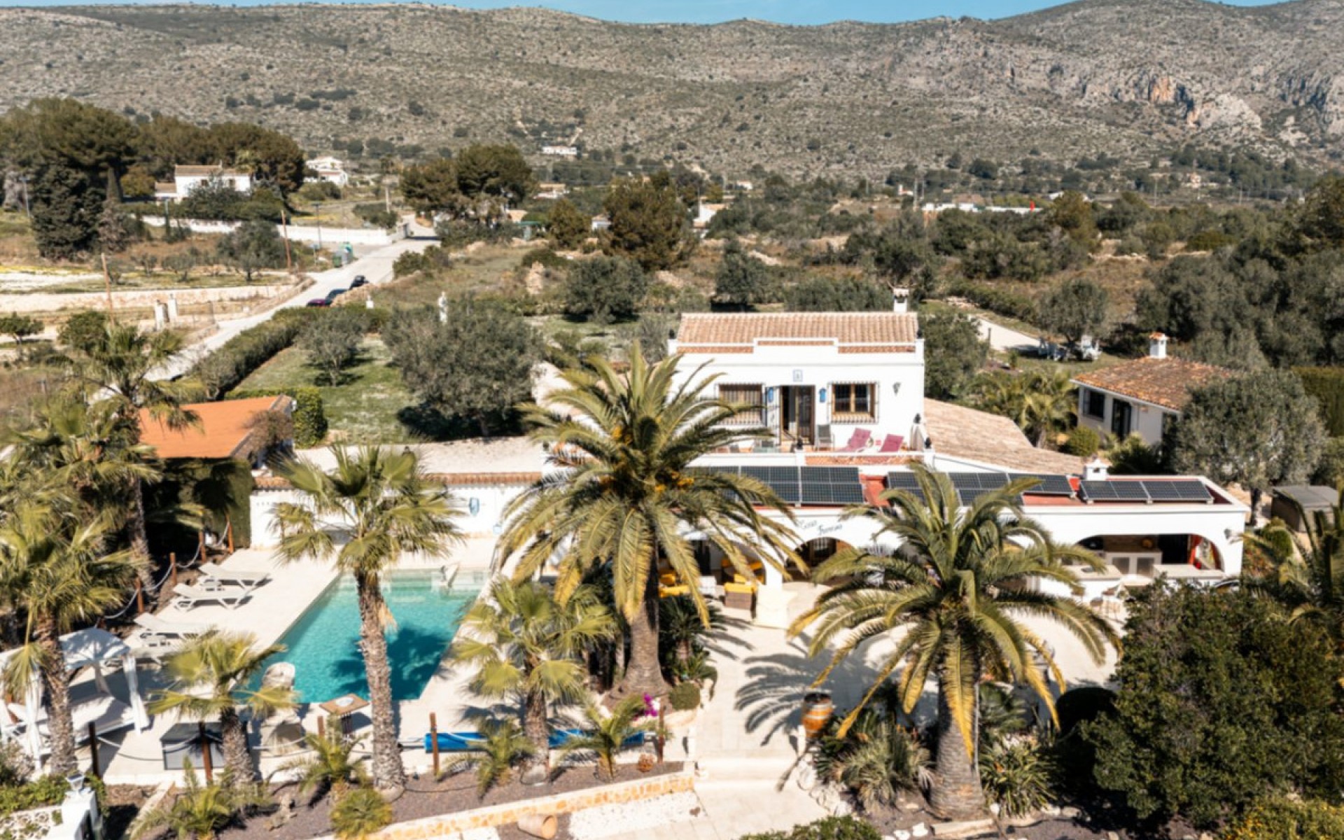Resale - Landhuis - BenIssa - Canor
