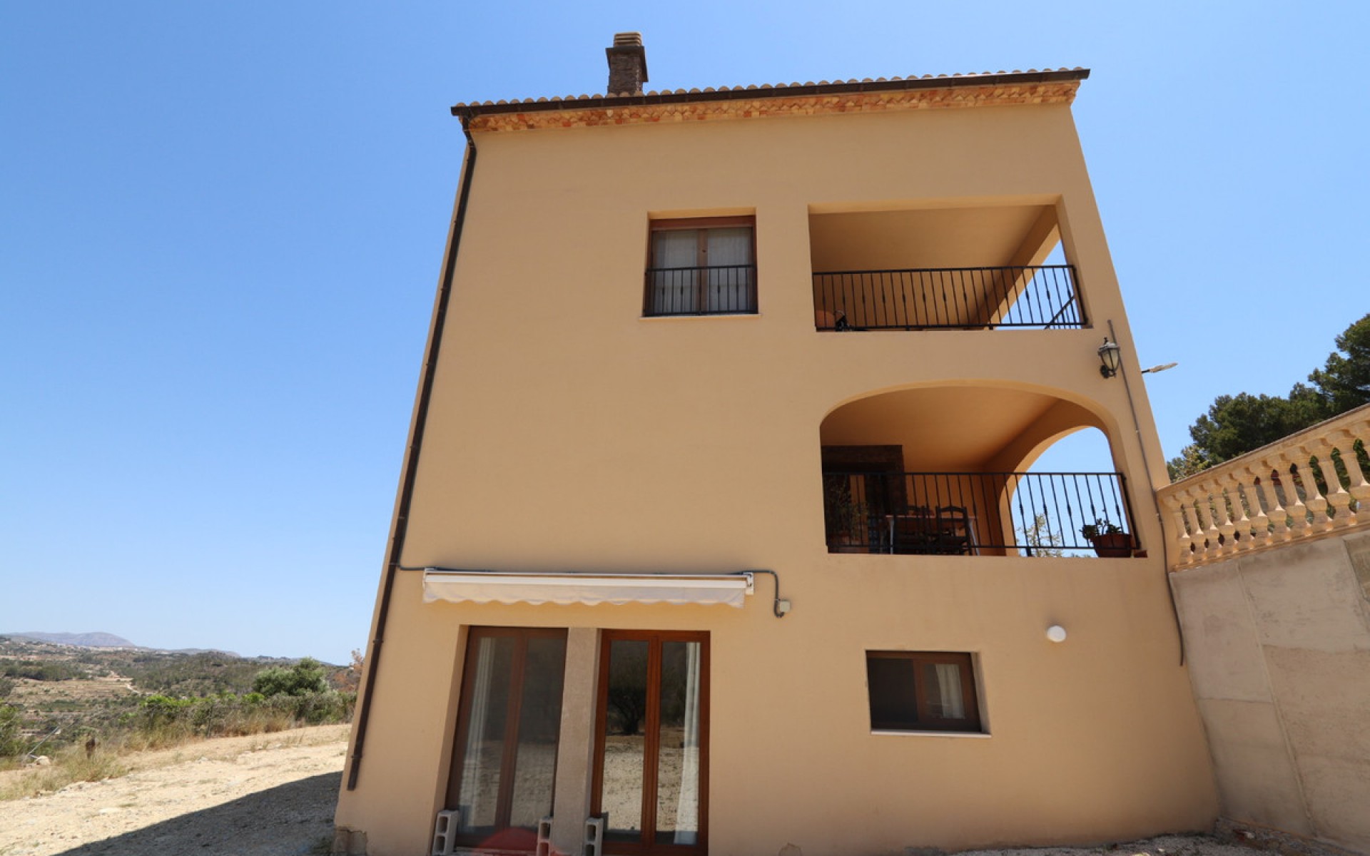 Resale - Landhuis - BenIssa - Lleus