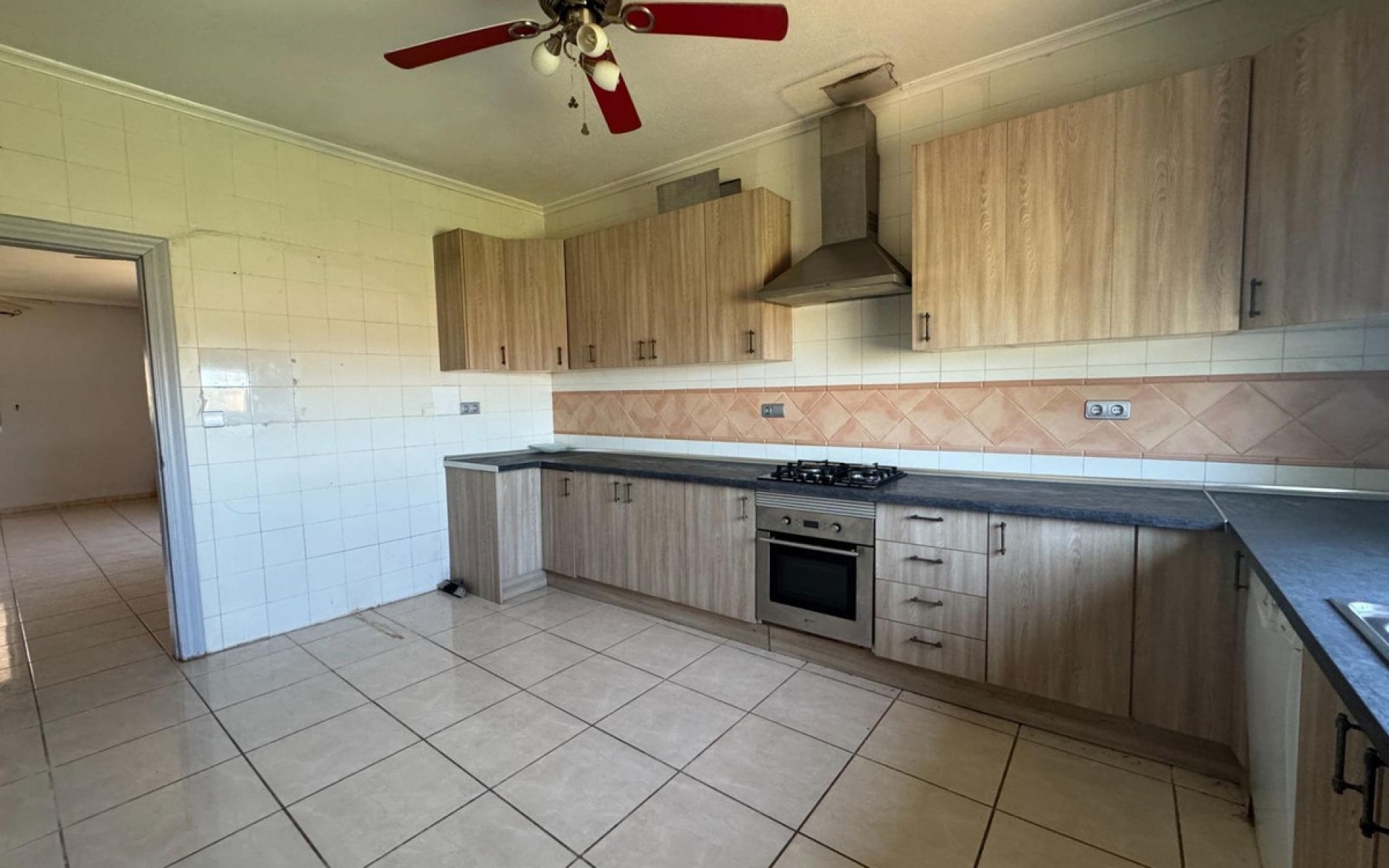 Resale - Landhuis - Dolores - Dolores Centro