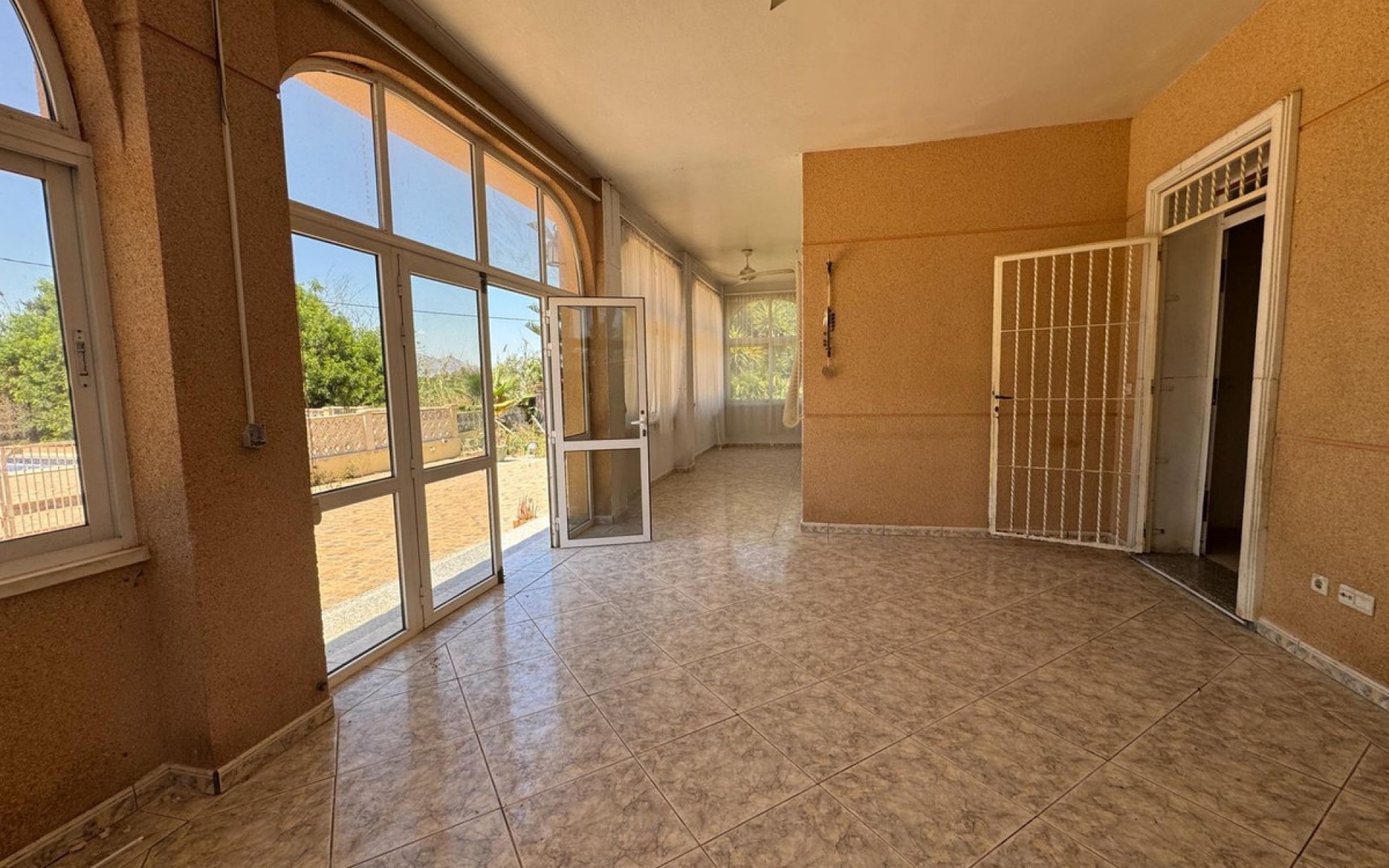 Resale - Landhuis - Dolores - Dolores Centro