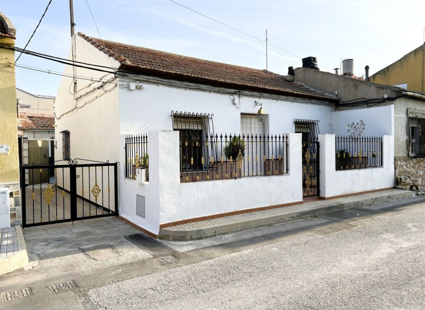 Resale - Landhuis - Rafal - rafal