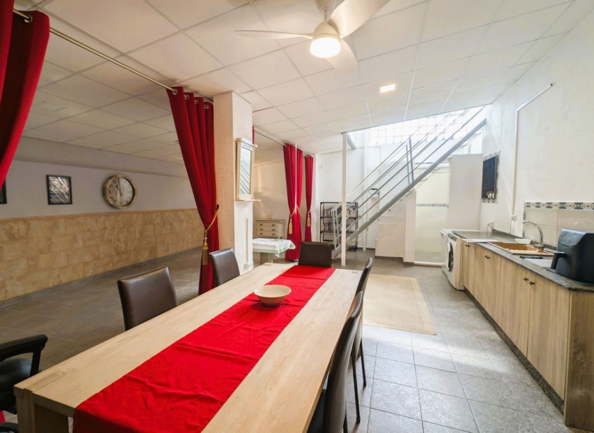 Resale - Landhuis - Rafal - rafal