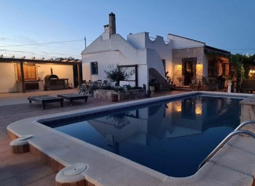 Resale -  - Los Montesinos