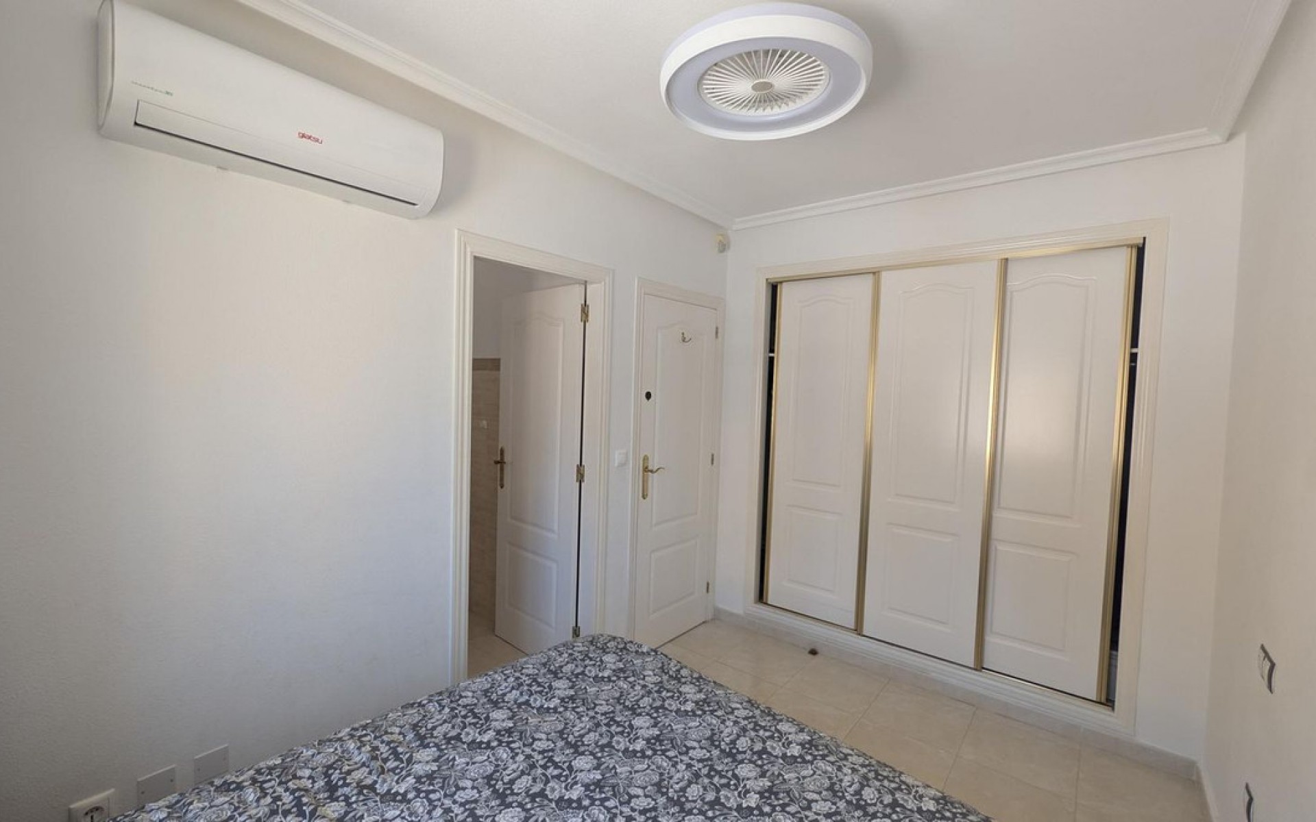 Resale - Rijtjes huis - Algorfa - Algorfa Centro