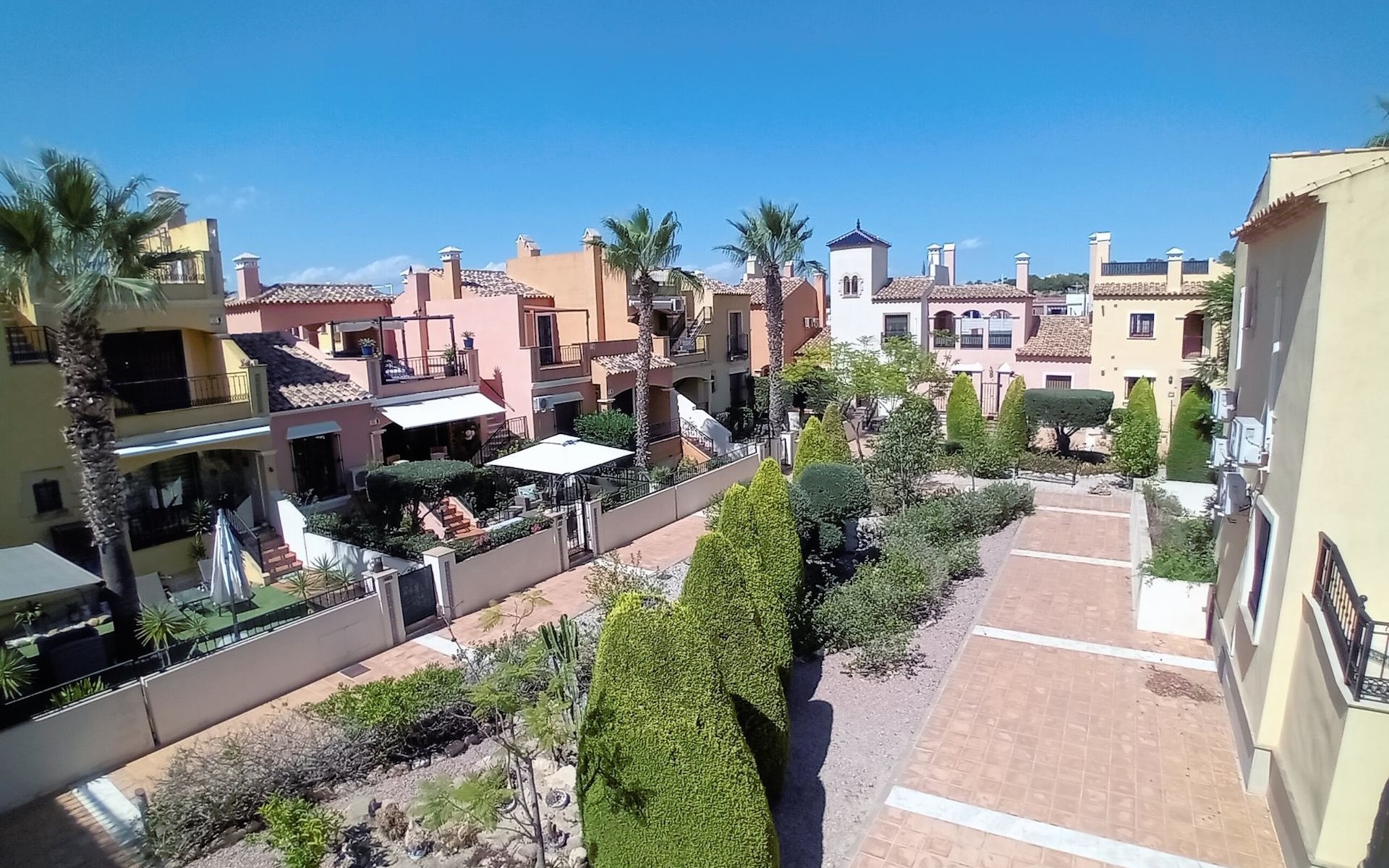 Resale - Rijtjes huis - Algorfa - La Finca Golf