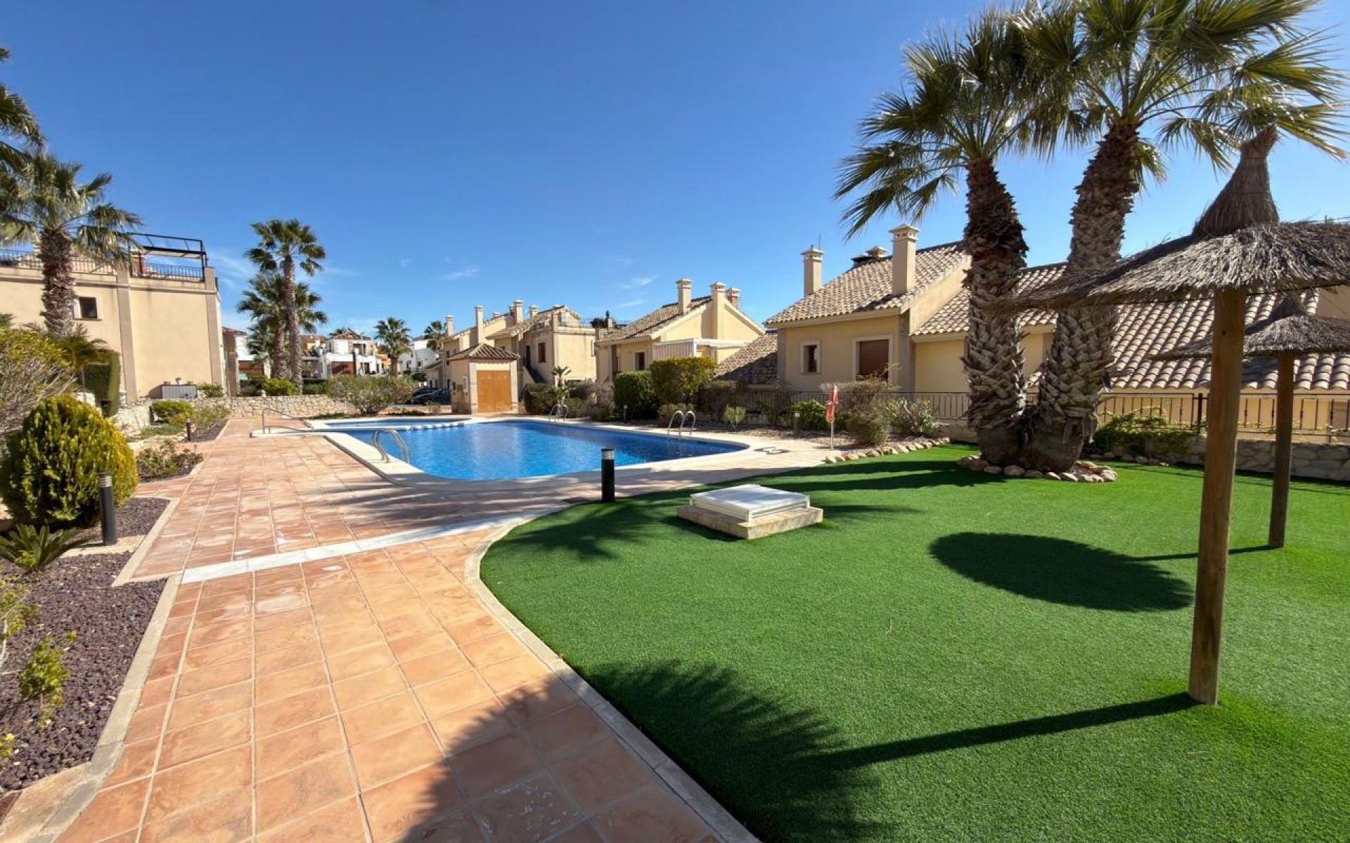 Resale - Rijtjes huis - Algorfa - La Finca Golf