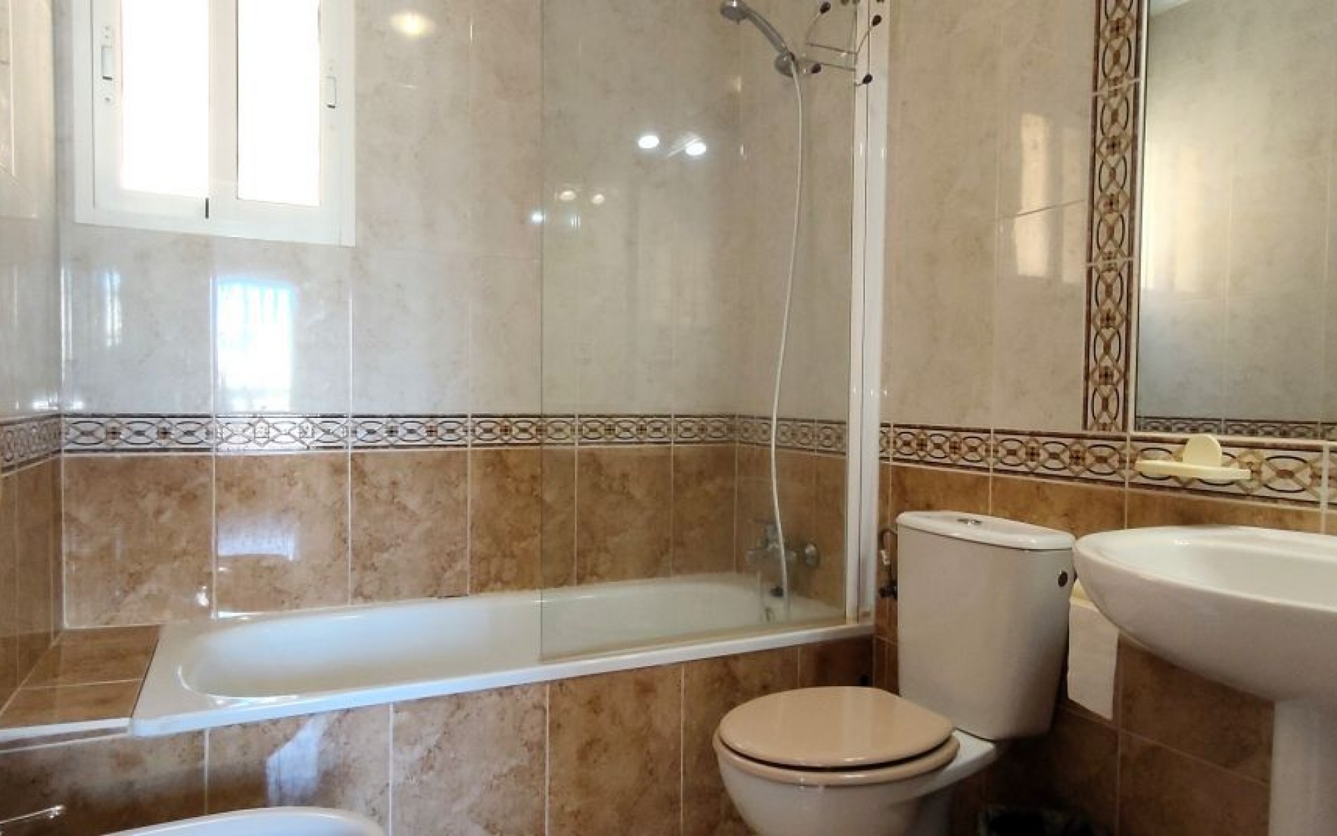 Resale - Rijtjes huis - Cabo Roig