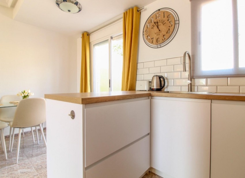 Resale - Rijtjes huis - Cabo Roig