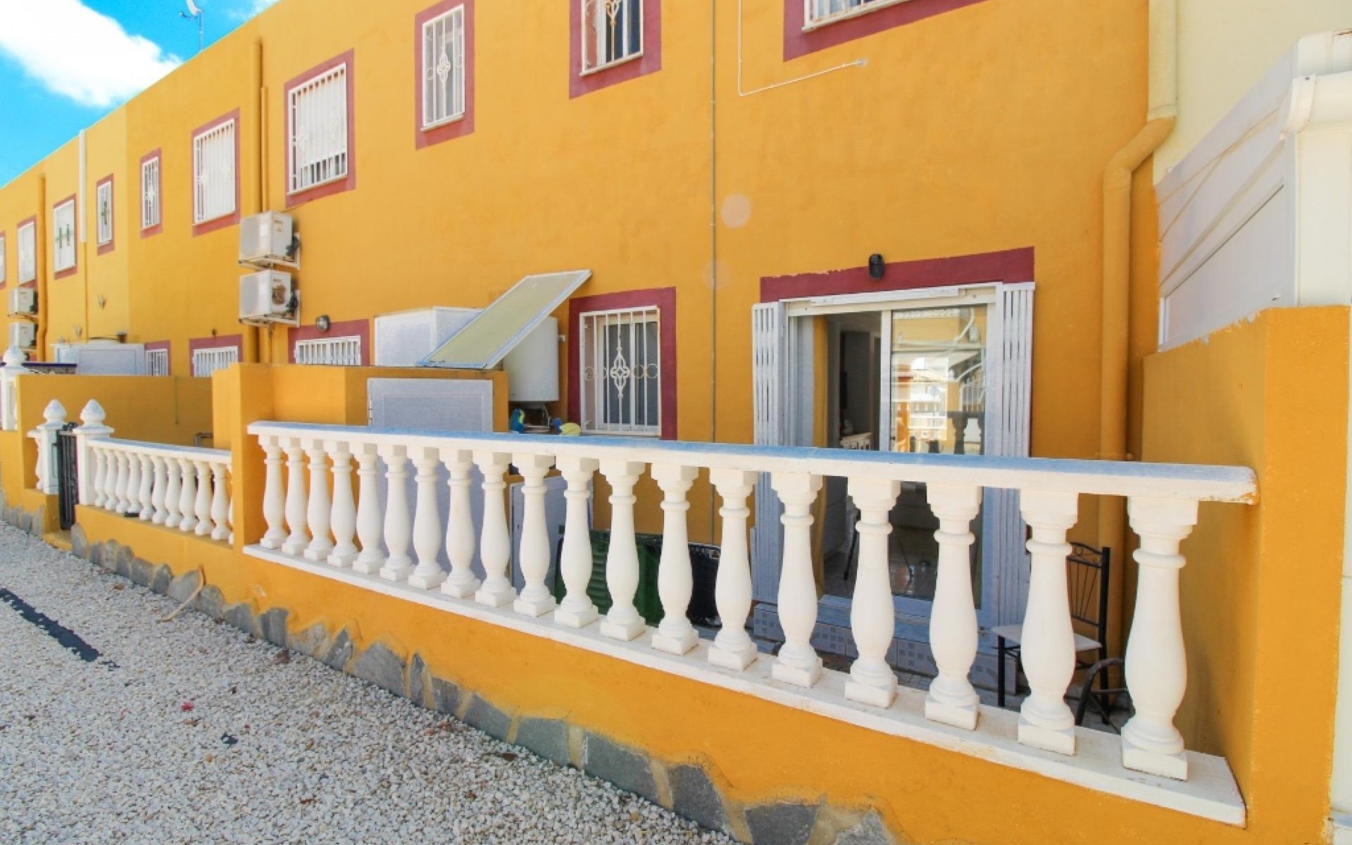 Resale - Rijtjes huis - Cabo Roig