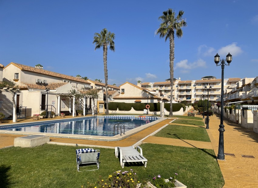 Resale - Rijtjes huis - Cabo Roig