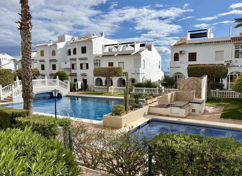 Resale - Rijtjes huis - Ciudad Quesada