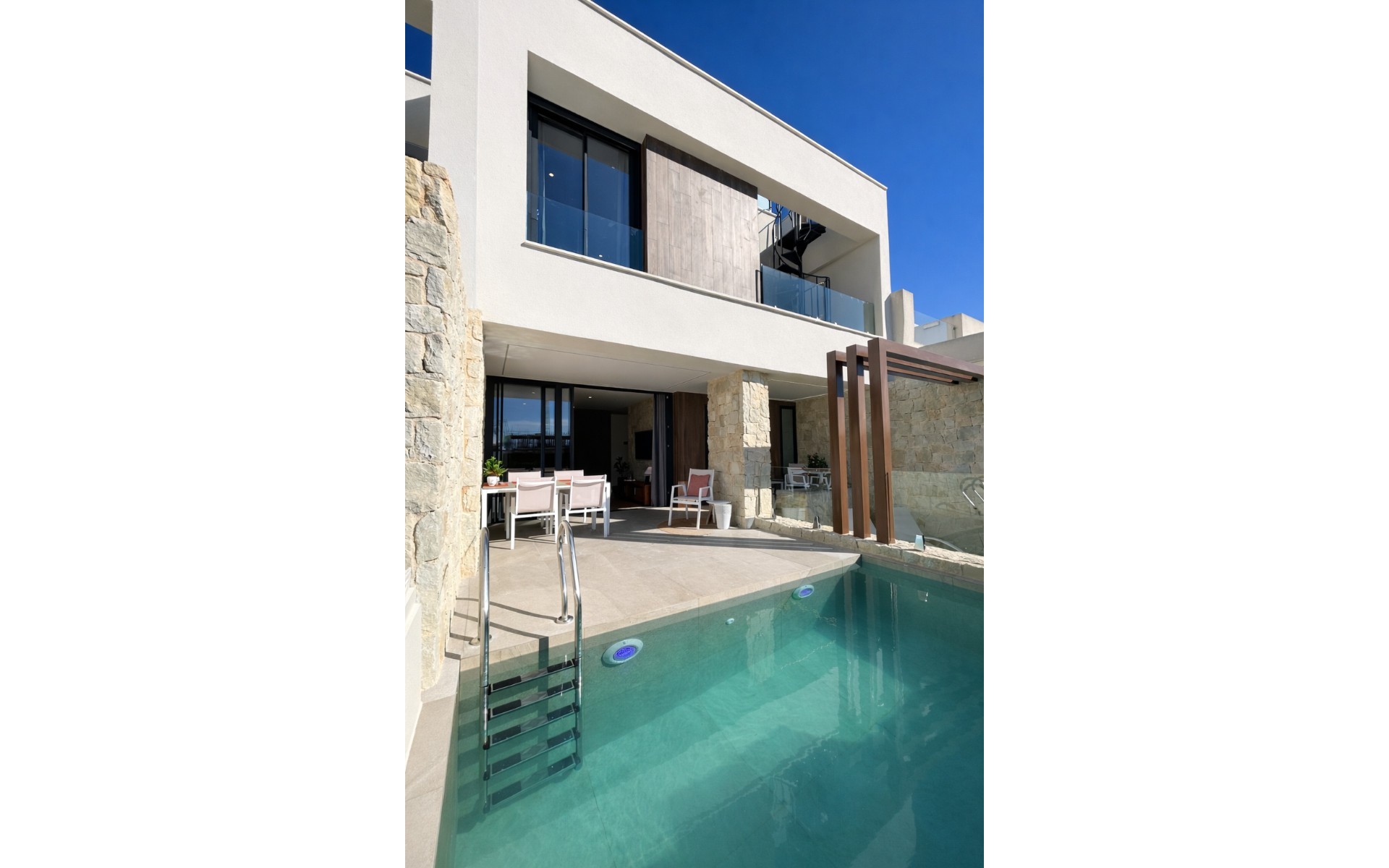 Resale - Rijtjes huis - Dolores - Dolores Centro