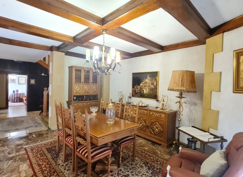 Resale - Rijtjes huis - Elda - Elda Centro