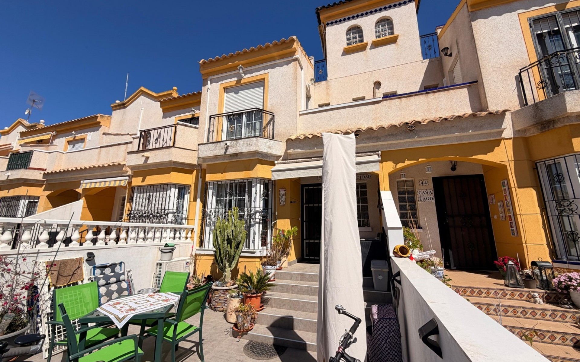 Resale - Rijtjes huis - Guardamar Del Segura - El Raso