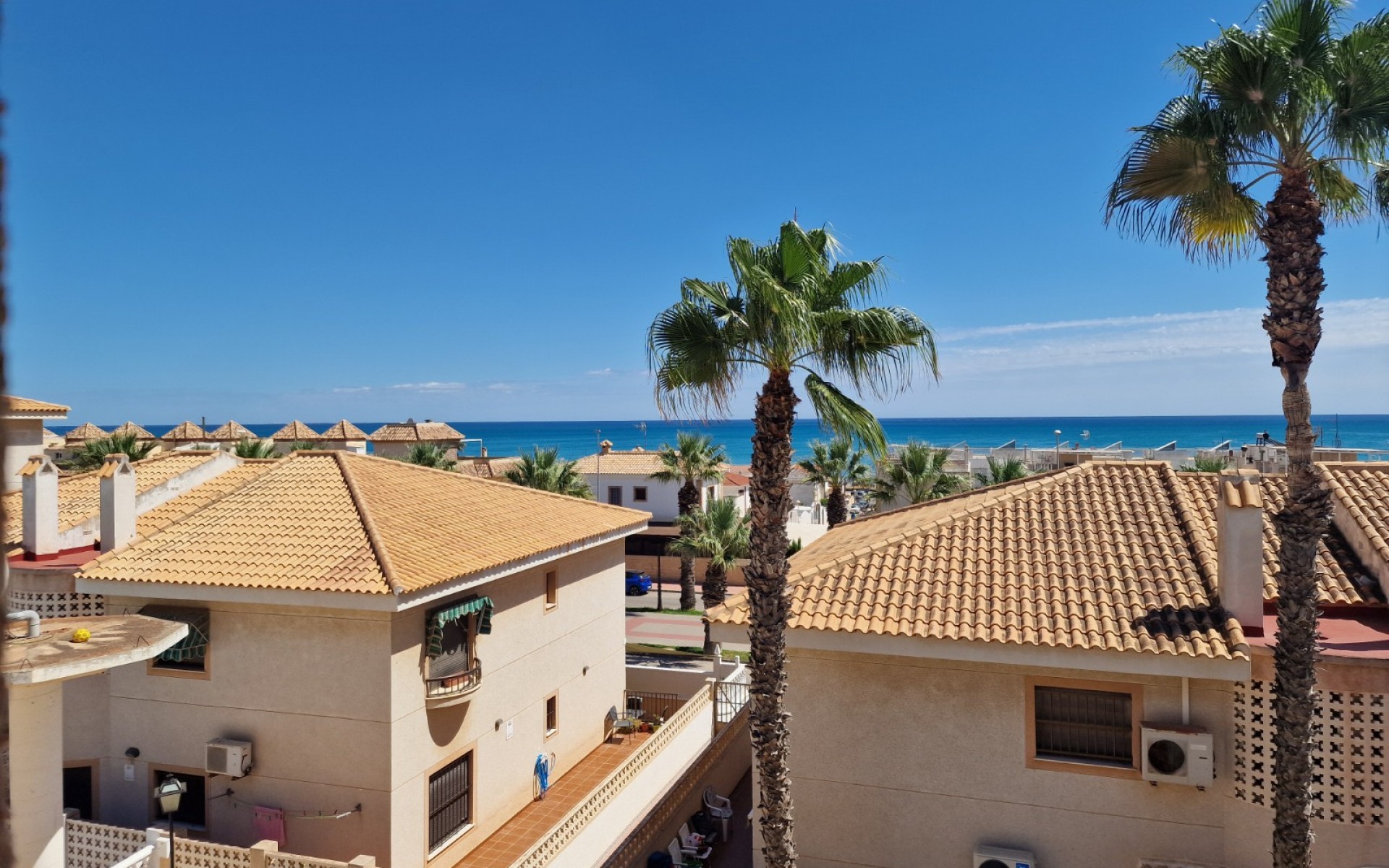 Resale - Rijtjes huis - Guardamar Del Segura - Mercadona Area