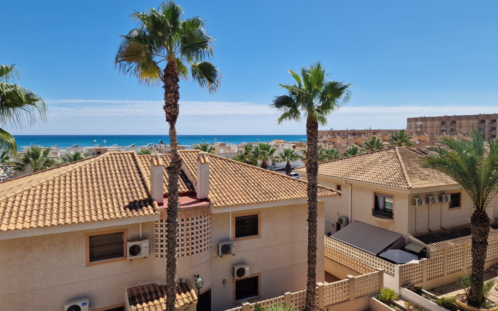 Resale - Rijtjes huis - Guardamar Del Segura - Mercadona Area