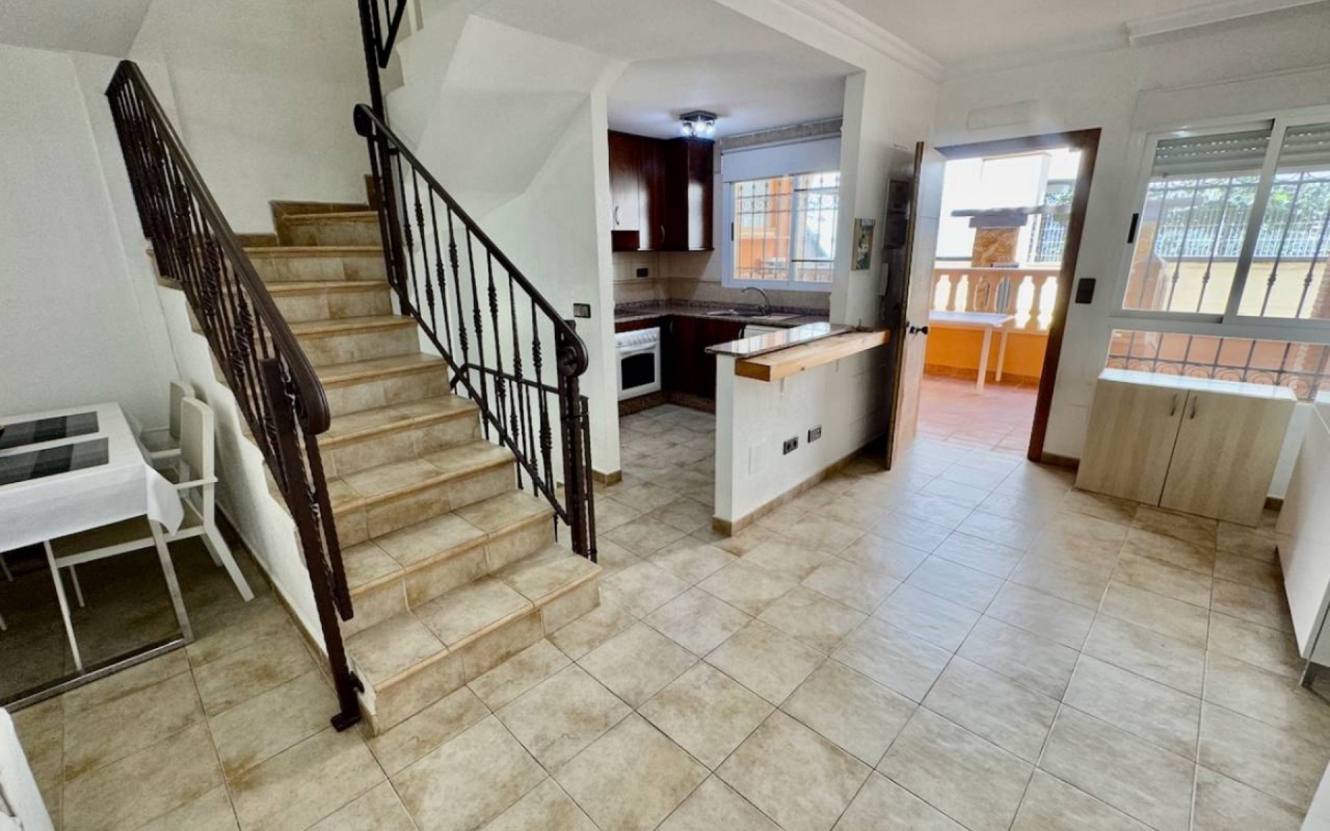 Resale - Rijtjes huis - Guardamar Del Segura - Urbanizaciones