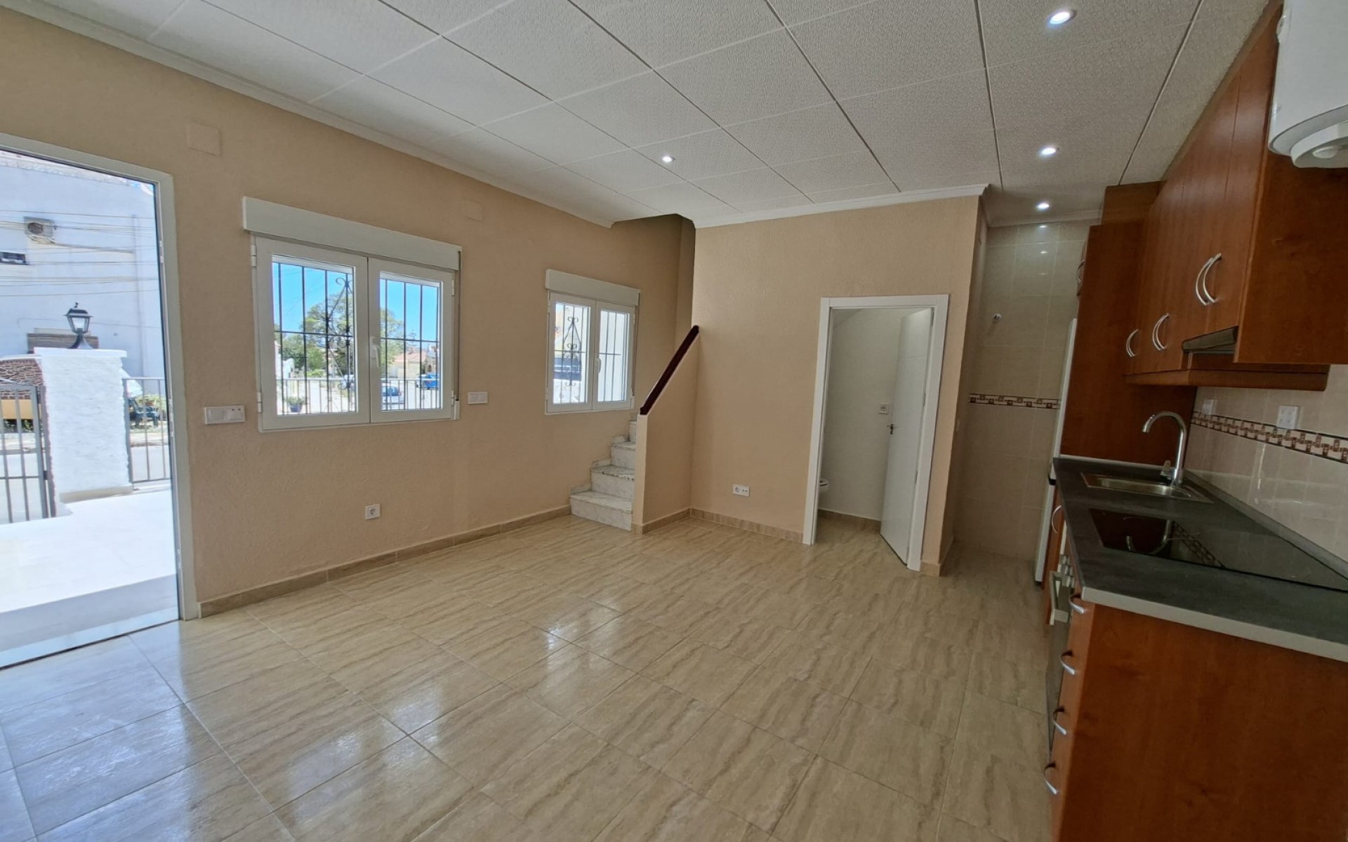 Resale - Rijtjes huis - La Marina
