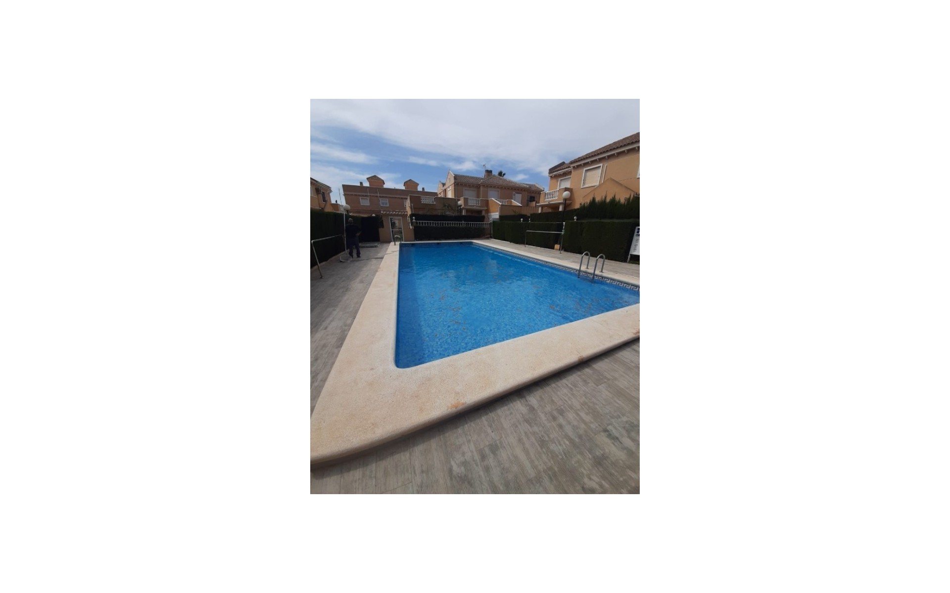 Resale - Rijtjes huis - La Mata