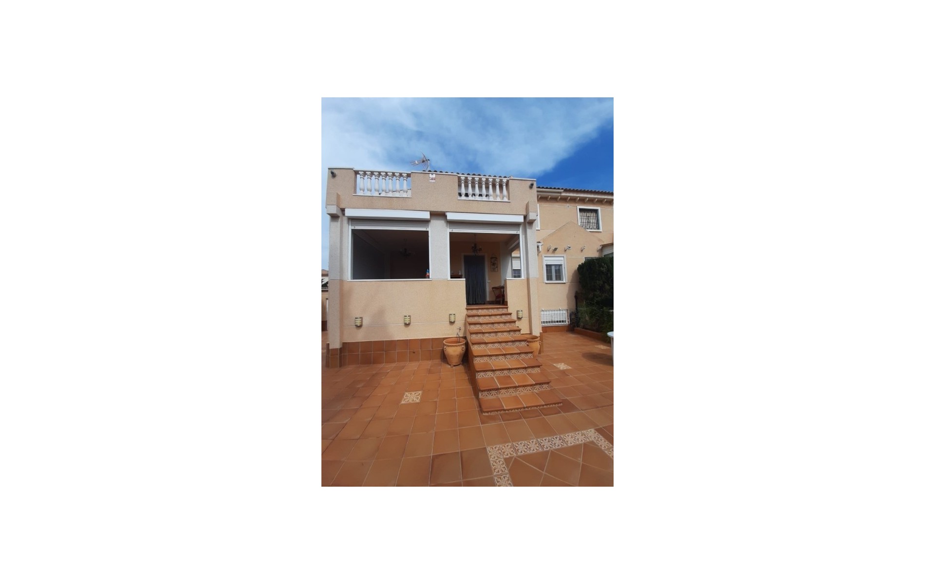 Resale - Rijtjes huis - La Mata