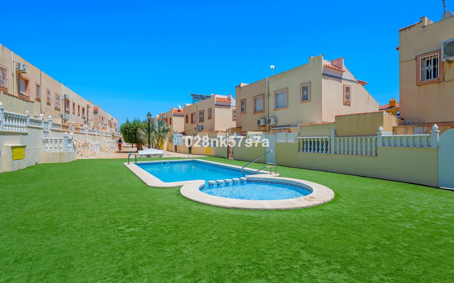 Resale - Rijtjes huis - La Zenia