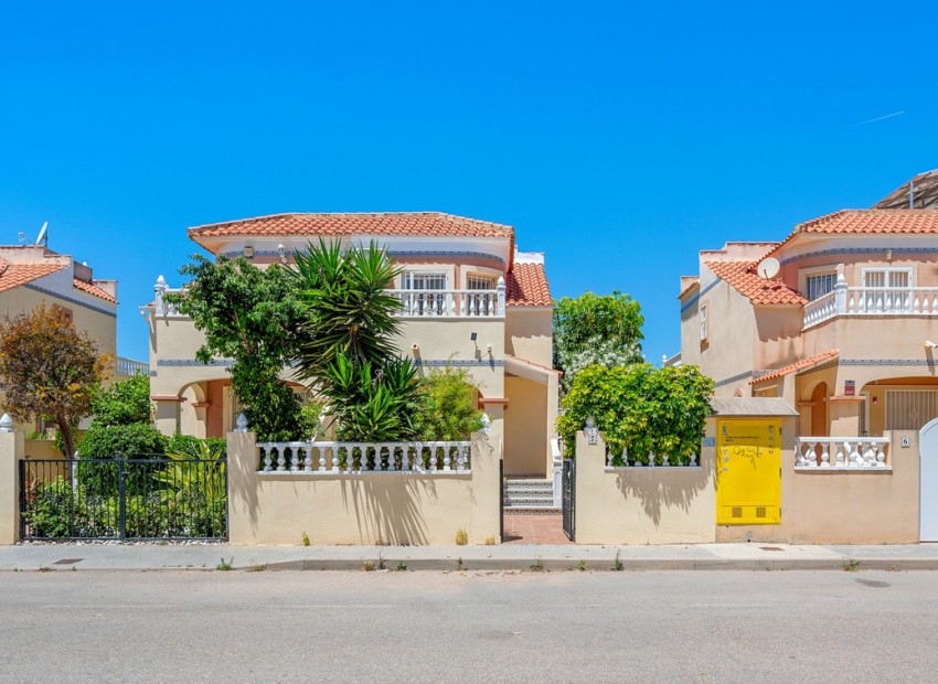 Resale - Rijtjes huis - La Zenia