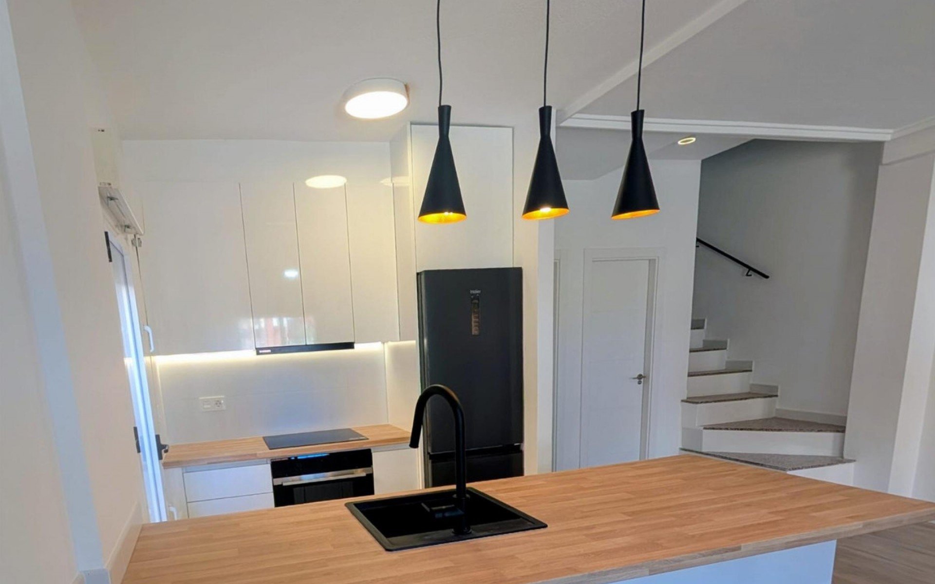 Resale - Rijtjes huis - Los Altos - Dream Hills