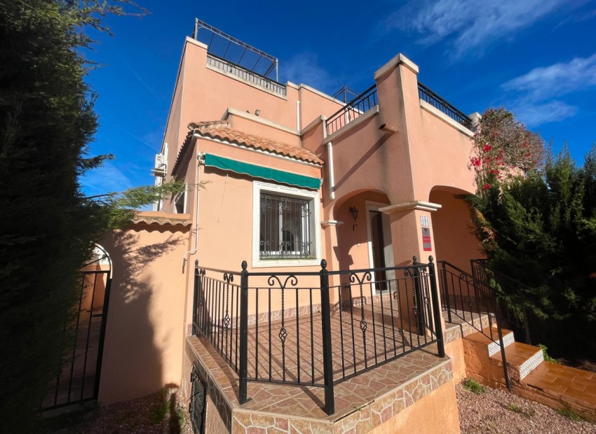 Resale - Rijtjes huis - Los Montesinos - Los Montesinos Centro