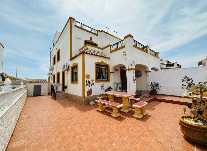 Resale - Rijtjes huis - Orihuela - Entre Naranjos