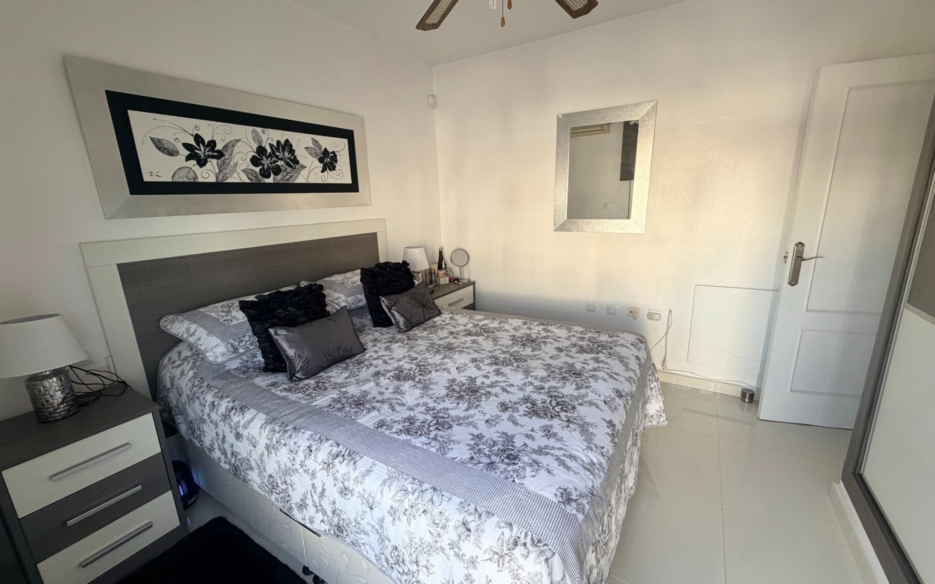 Resale - Rijtjes huis - Orihuela - Entre Naranjos
