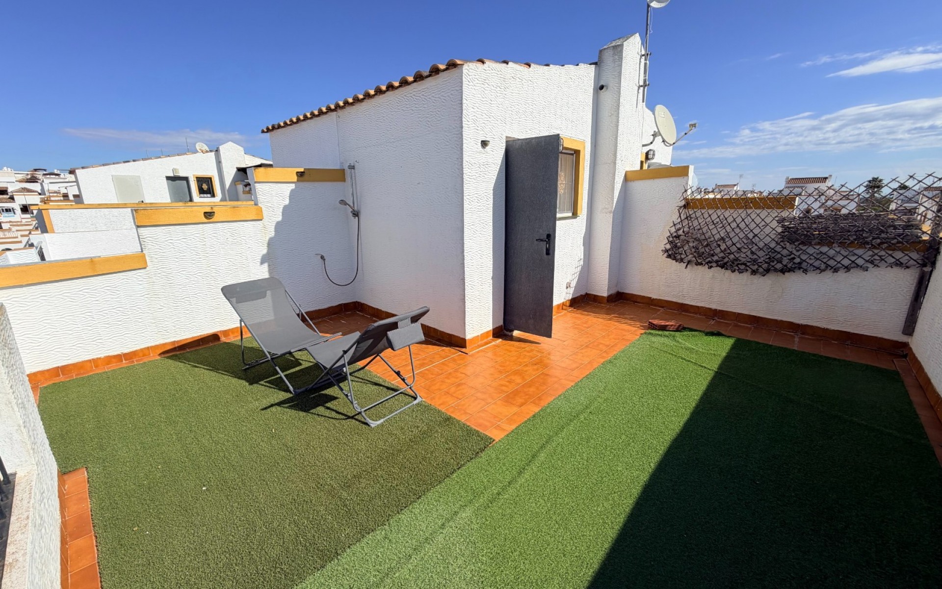 Resale - Rijtjes huis - Orihuela - Entre Naranjos