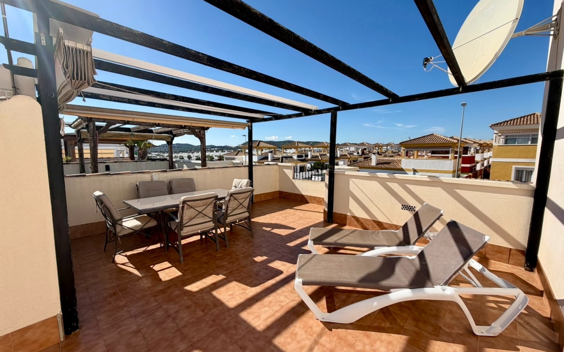 Resale - Rijtjes huis - Orihuela - Entre Naranjos