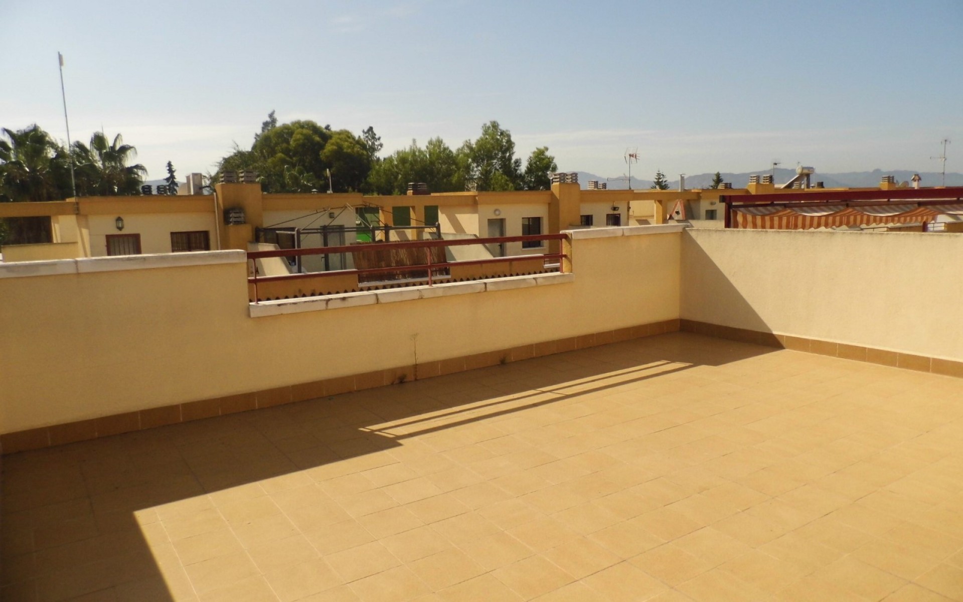 Resale - Rijtjes huis - Orihuela - Los Desamparados