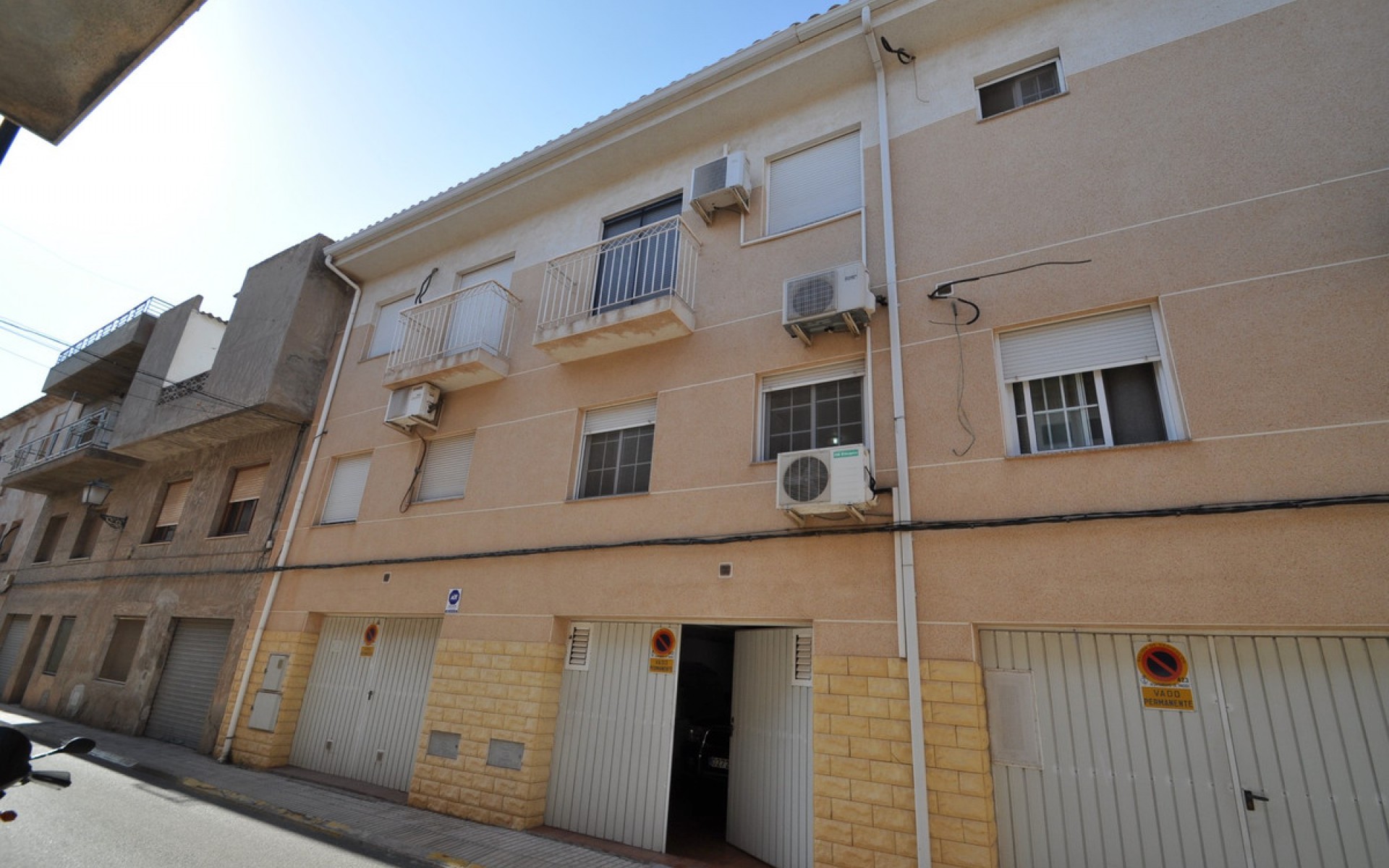 Resale - Rijtjes huis - Pinoso - Pinoso Centro