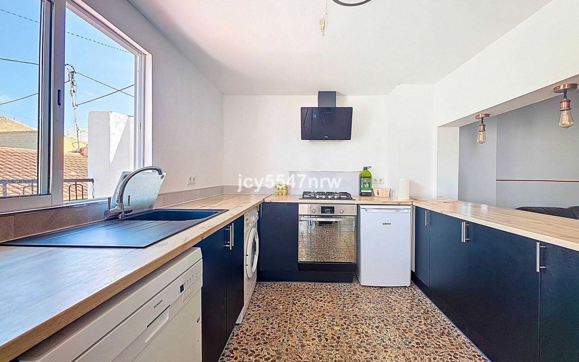 Resale - Rijtjes huis - Pinoso - Pinoso Centro