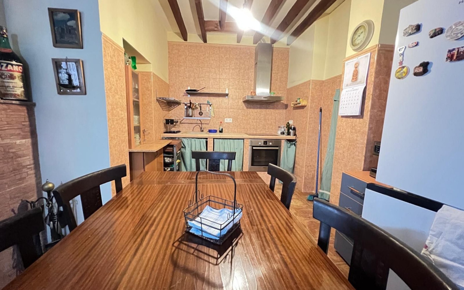 Resale - Rijtjes huis - Pinoso - Pinoso Centro
