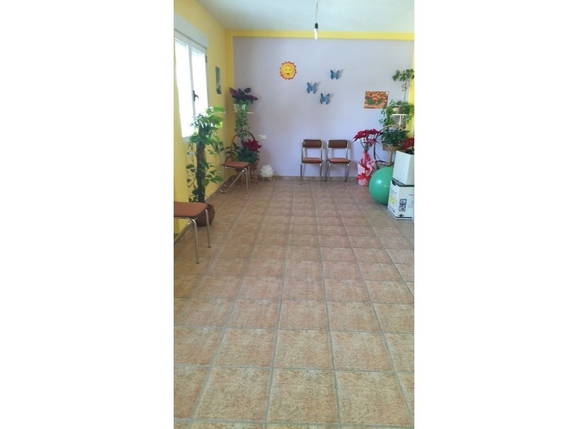 Resale - Rijtjes huis - Pinoso - Pinoso Centro