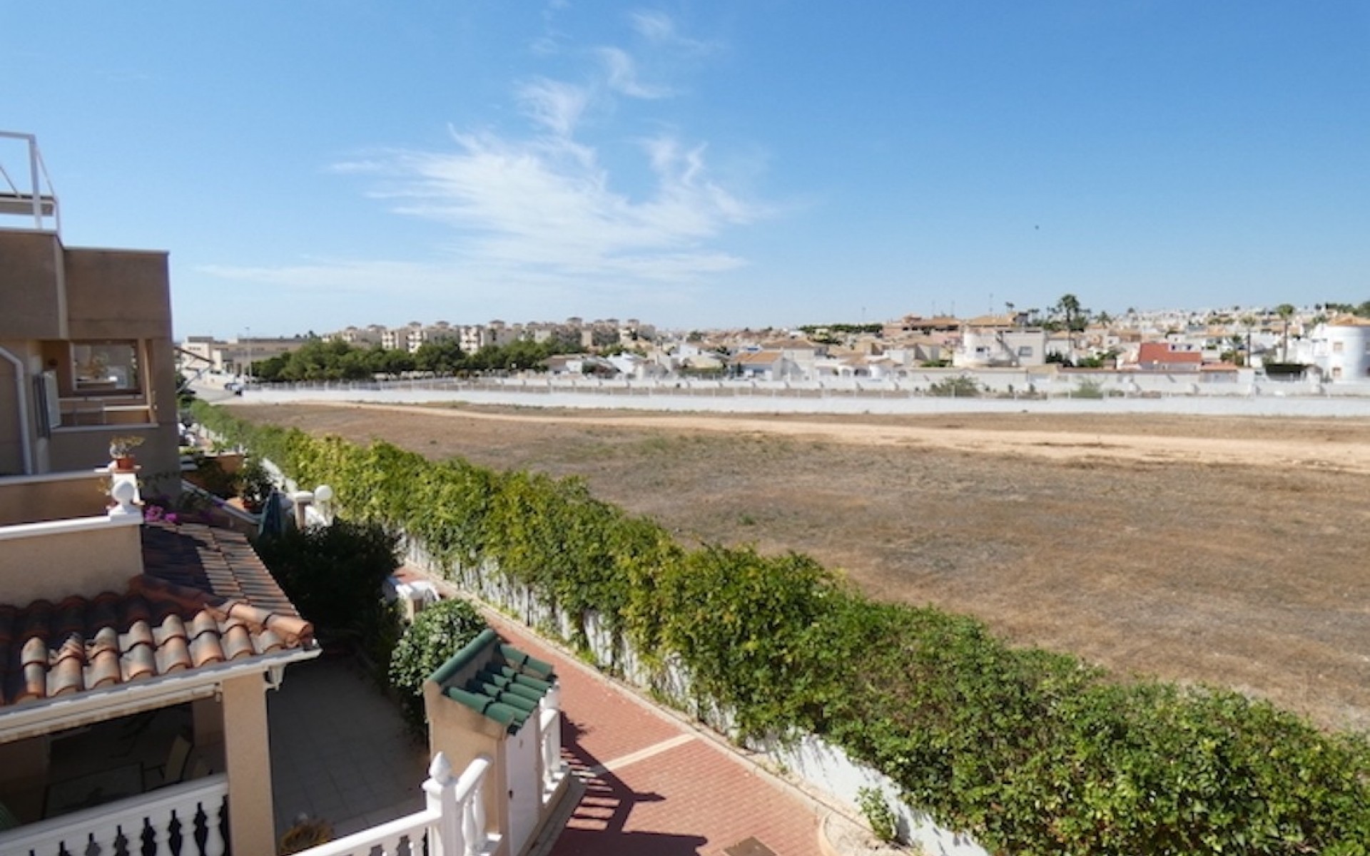 Resale - Rijtjes huis - Playa Flamenca - Zeniamar